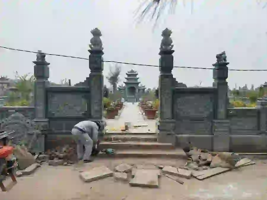 Thi Công Lắp Dựng Khu Lăng Mộ Họ Chu Văn Tại Tiền Hải, Thái Bình