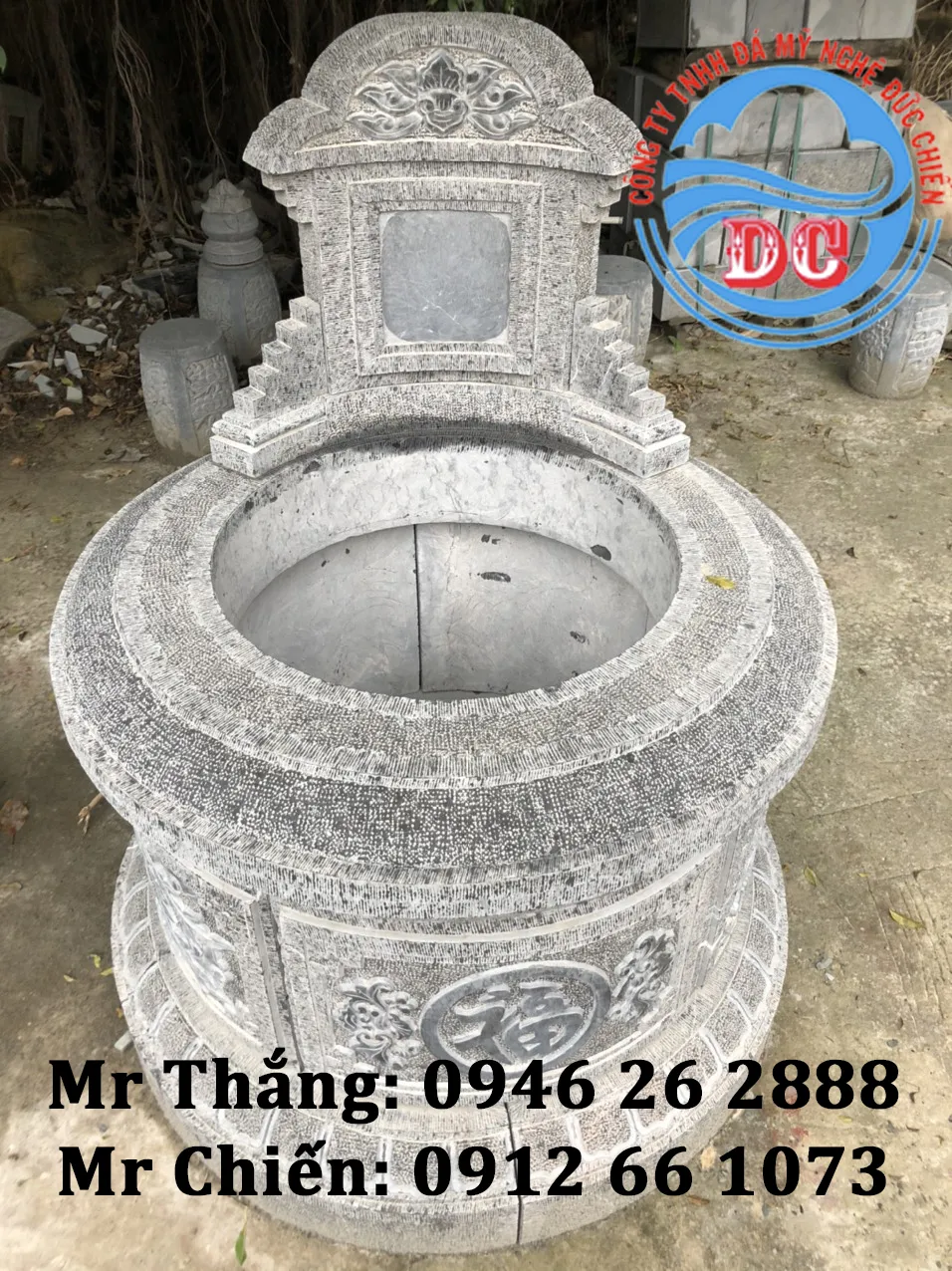 Mẫu mộ đá nguyên khối tròn