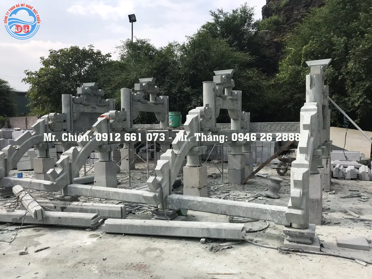 Nh&agrave; thờ họ bằng đ&aacute; nguy&ecirc;n khối tại Hoằng H&oacute;a Thanh H&oacute;a