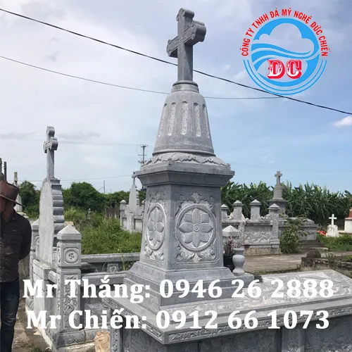 Mộ đá công giáo