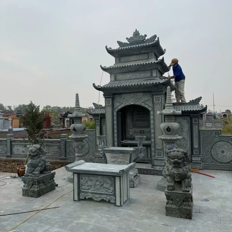 Thi Công Khu Lăng Mộ Đá Họ Chu Văn Tại Tiền Hải, Thái Bình